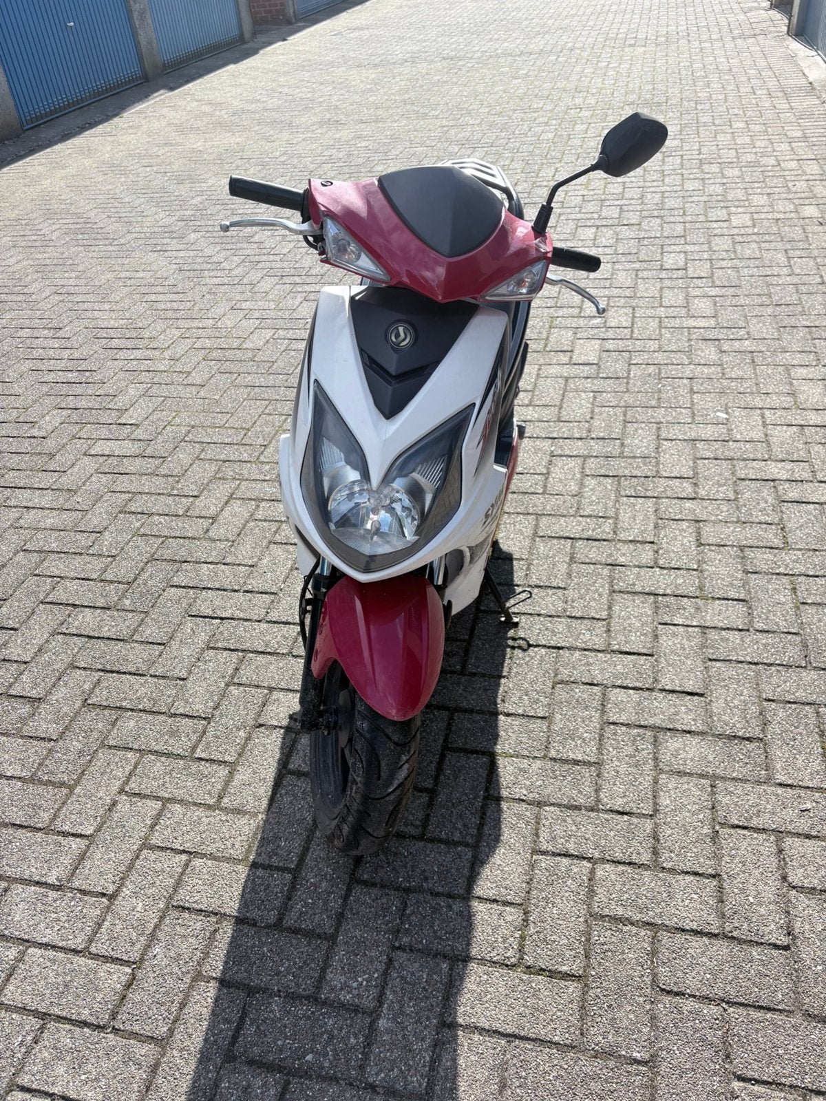 Sym jet 4, Ophalen, Zo goed als nieuw