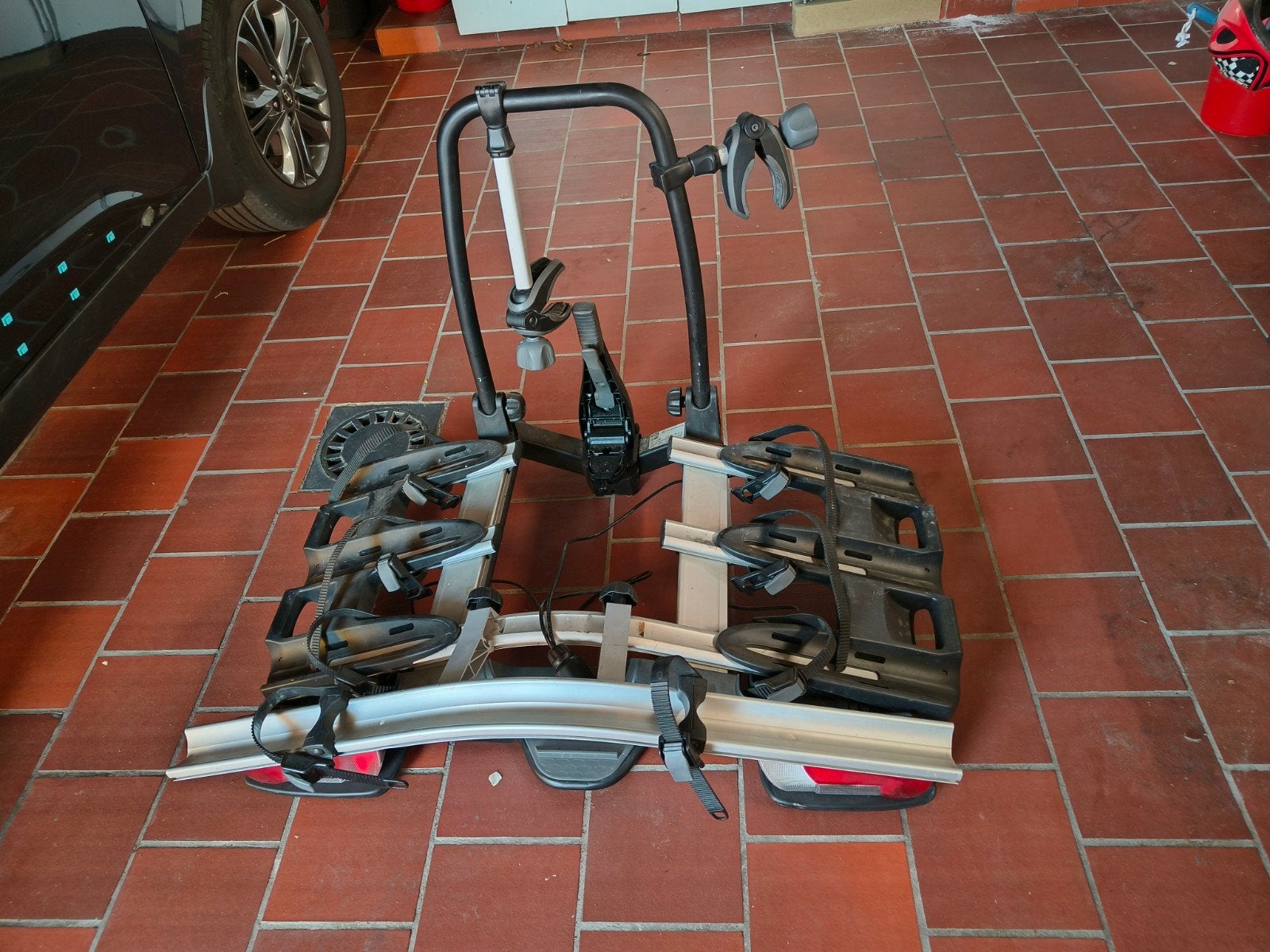 fietsendrager Thule, Ophalen of Verzenden, 3 fietsen of meer, Zo goed als nieuw, Trekhaakdrager