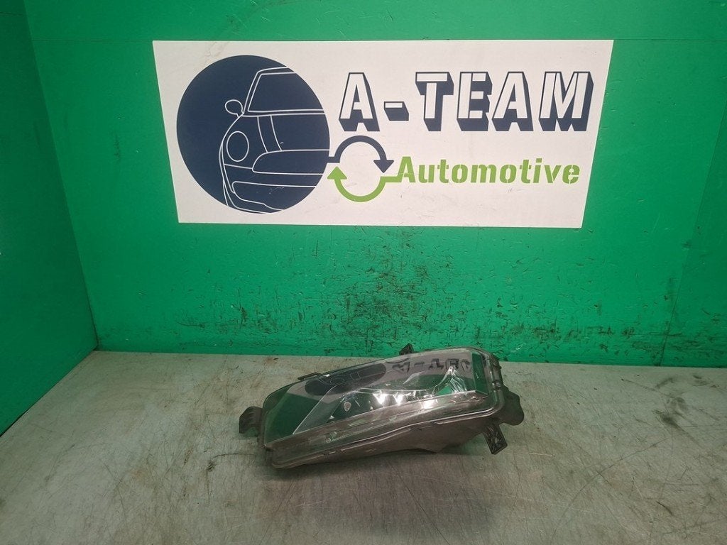 ANTI BROUILLARD AVANT DROIT Crafter (SY) (|7C0941662C|), Autos : Pièces & Accessoires, Volkswagen, Volkswagen AG, Utilisé, Kundenbetreuung@volkswagen.de