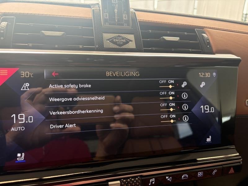 DS Automobiles DS 7 1.6 180 pkAutomatic So Chic Full option, Auto's, Automaat, Bedrijf, https://public.car-pass.be/vhr/329ddd88-45d8-4209-bcc7-390018b1ad1e