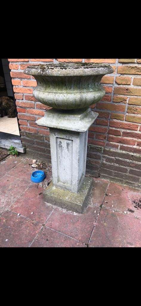 Tuinvaas beton, Tuin en Terras, Ophalen, Zo goed als nieuw