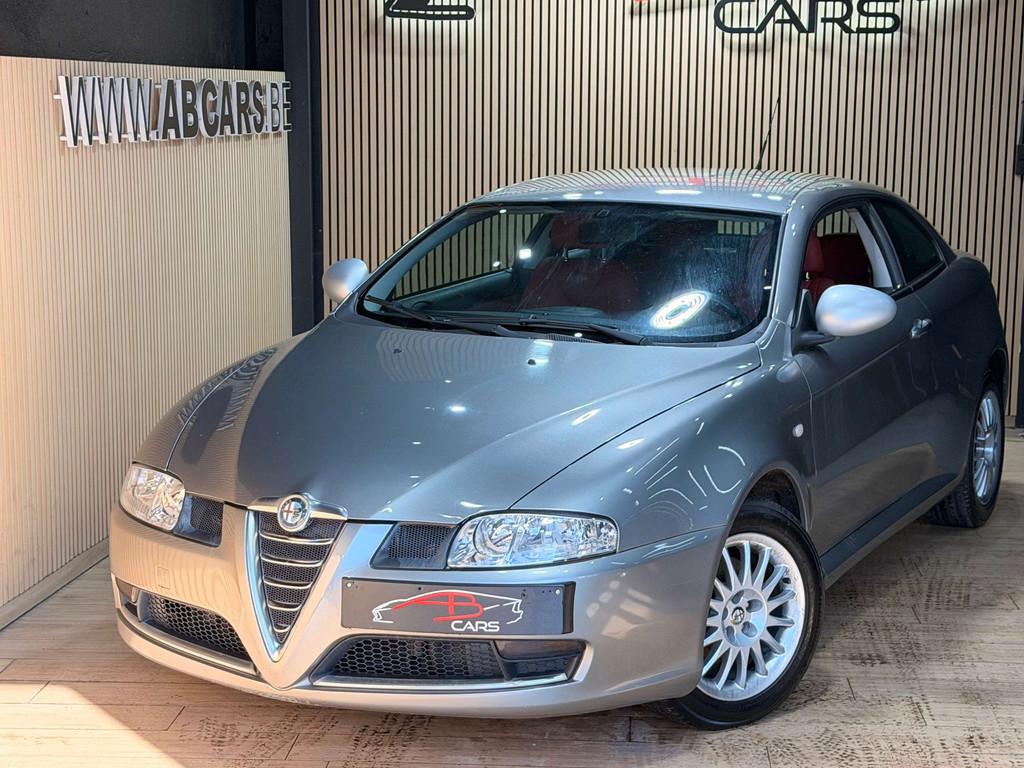 Alfa Romeo GT 2.0i JTS * GARANTIE 12 MOIS * ETAT IMPEC *, Autos, Argent ou Gris, Achat, 207 g/km, Entreprise