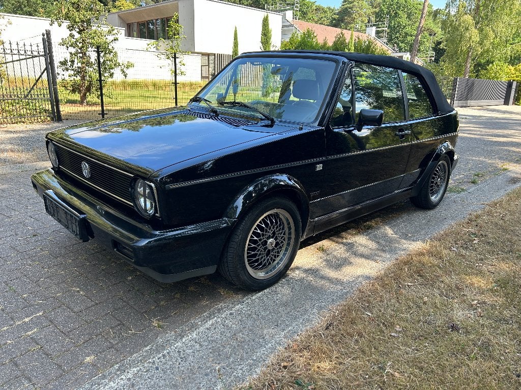 VW Golf 1 Cabriolet 2H, 98 CV à partir de 06-1993, Autos, Achat, Boîte manuelle, 2 portes, Tissu