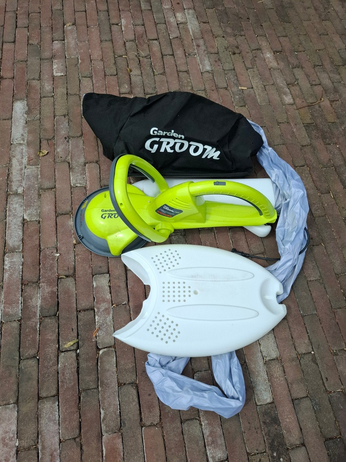 garden groom, Ophalen