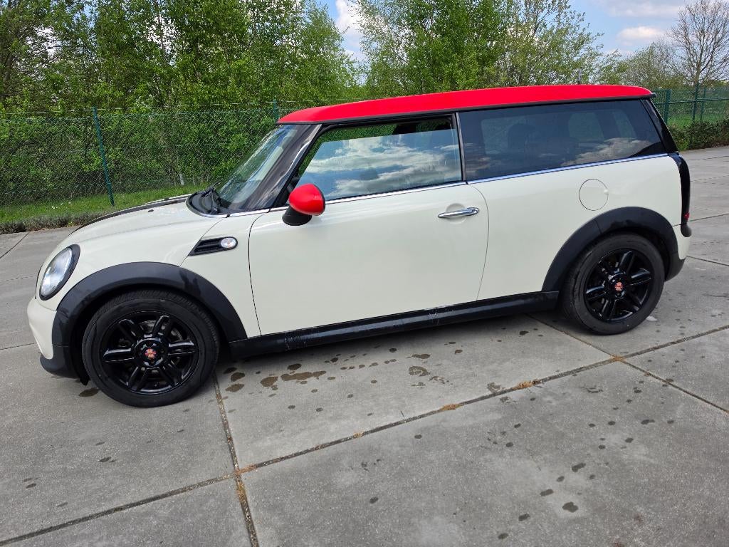Mini Cooper One Clubman 1.6d 2014 Airco + Garantie, Auto's, Mini, Euro 5, Wit, Electronic Stability Program (ESP), Bedrijf