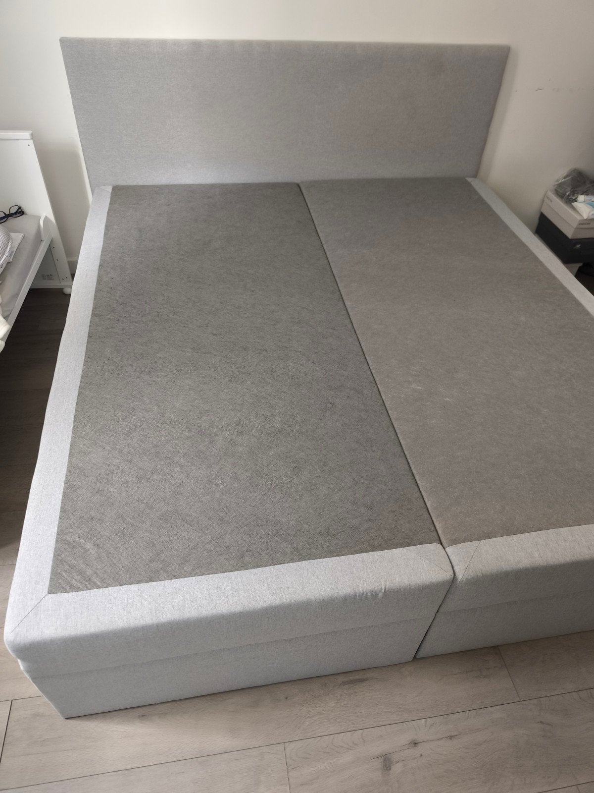 lit boxspring
Ensemble complet boxspring tête de lit + sommi, Maison & Meubles, Gris, Comme neuf, Enlèvement, 180 cm