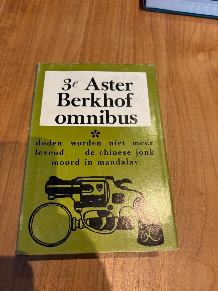 Aster Berkhof Omnibus, Ophalen of Verzenden, Zo goed als nieuw