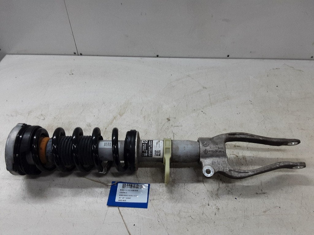 AMORTISSEUR OU ABSORBEUR DE CHOC AVANT DROIT 8 serie (G15), Utilisé, BMW, Petuelring 130
80809  München, DE, Bayerische Motoren Werke AG