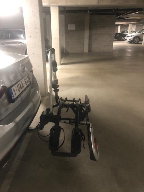 Thule fietsendrager, Ophalen, 2 fietsen, Zo goed als nieuw, Trekhaakdrager