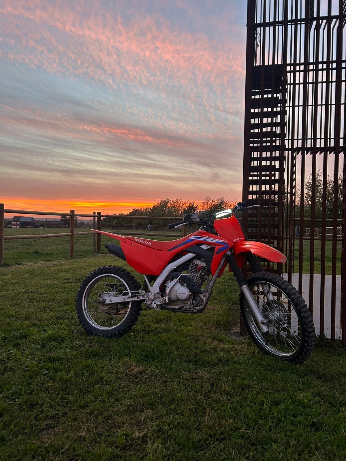 Honda crf 125 f, Honda, 4 vitesses, 125 cm³, Comme neuf