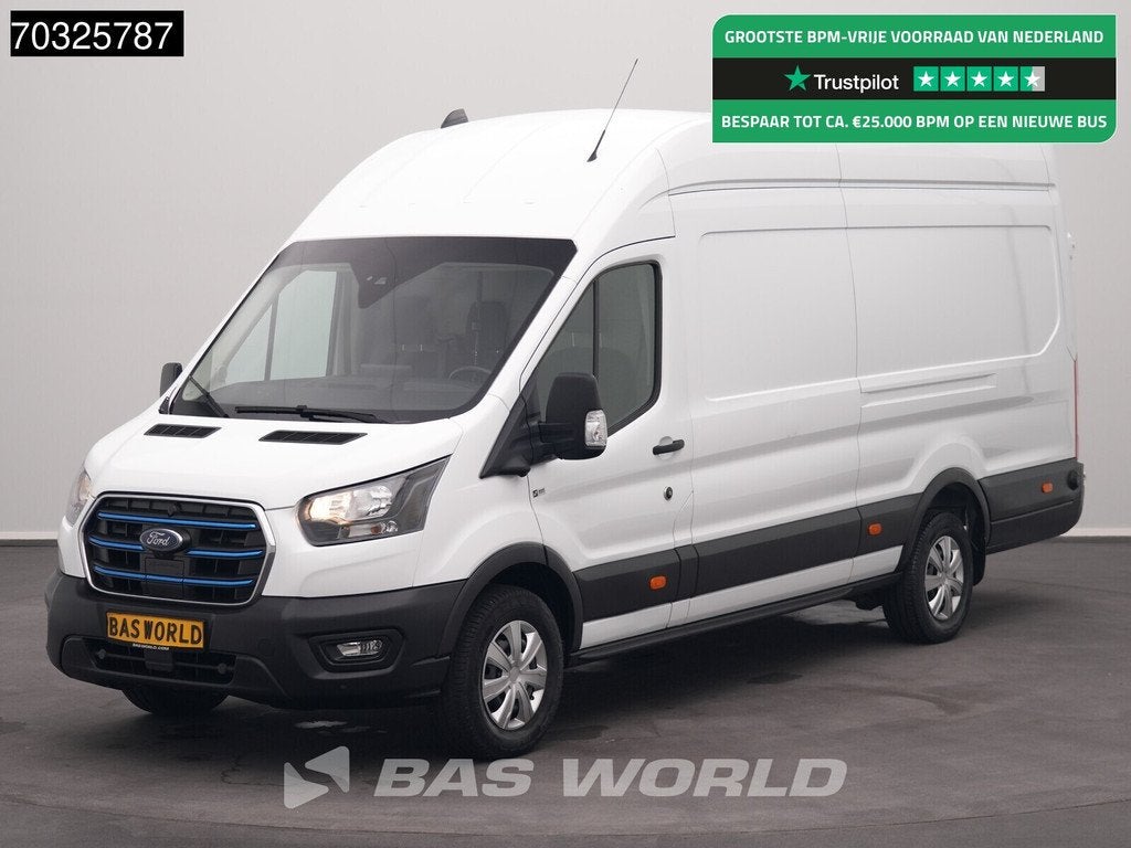 Ford e-Transit 184pk Elektrisch 68kWh 317km WLTP L4H3 Hoog D, Auto's, Bestelwagens en Lichte vracht, Automaat, Stof, Gebruikt