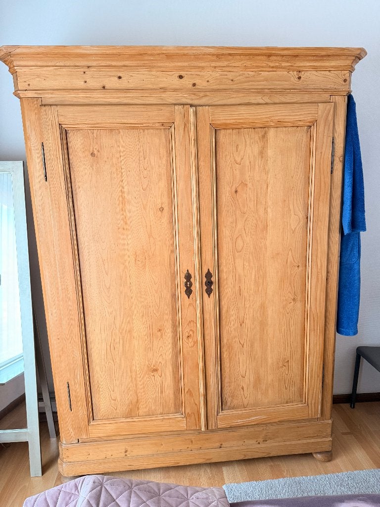 Antieke kast geloogd grenen, Antiek en Kunst, Ophalen