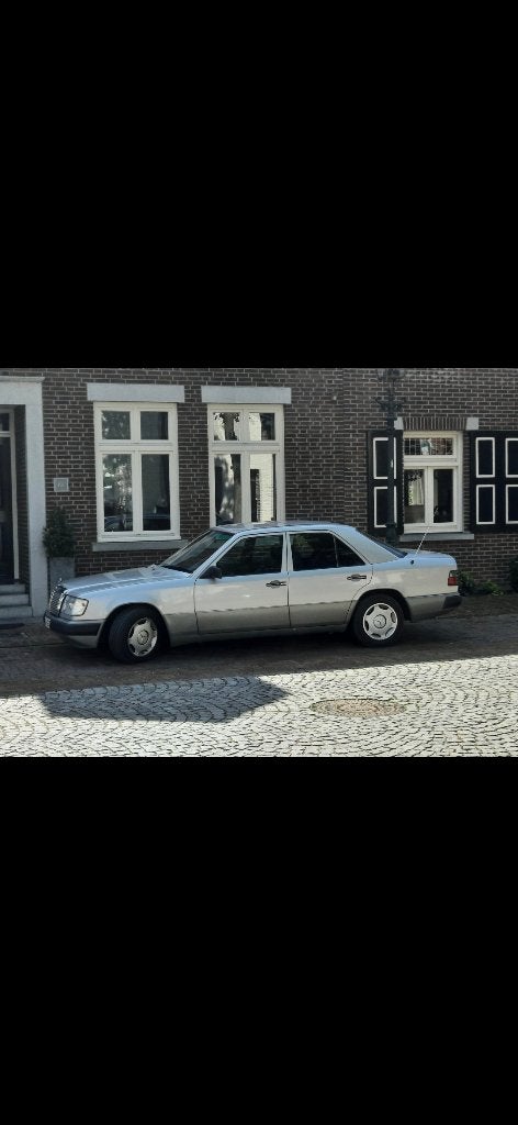 Mercedes, Auto's, Automaat, Achterwielaandrijving, 4 cilinders, 230 cc