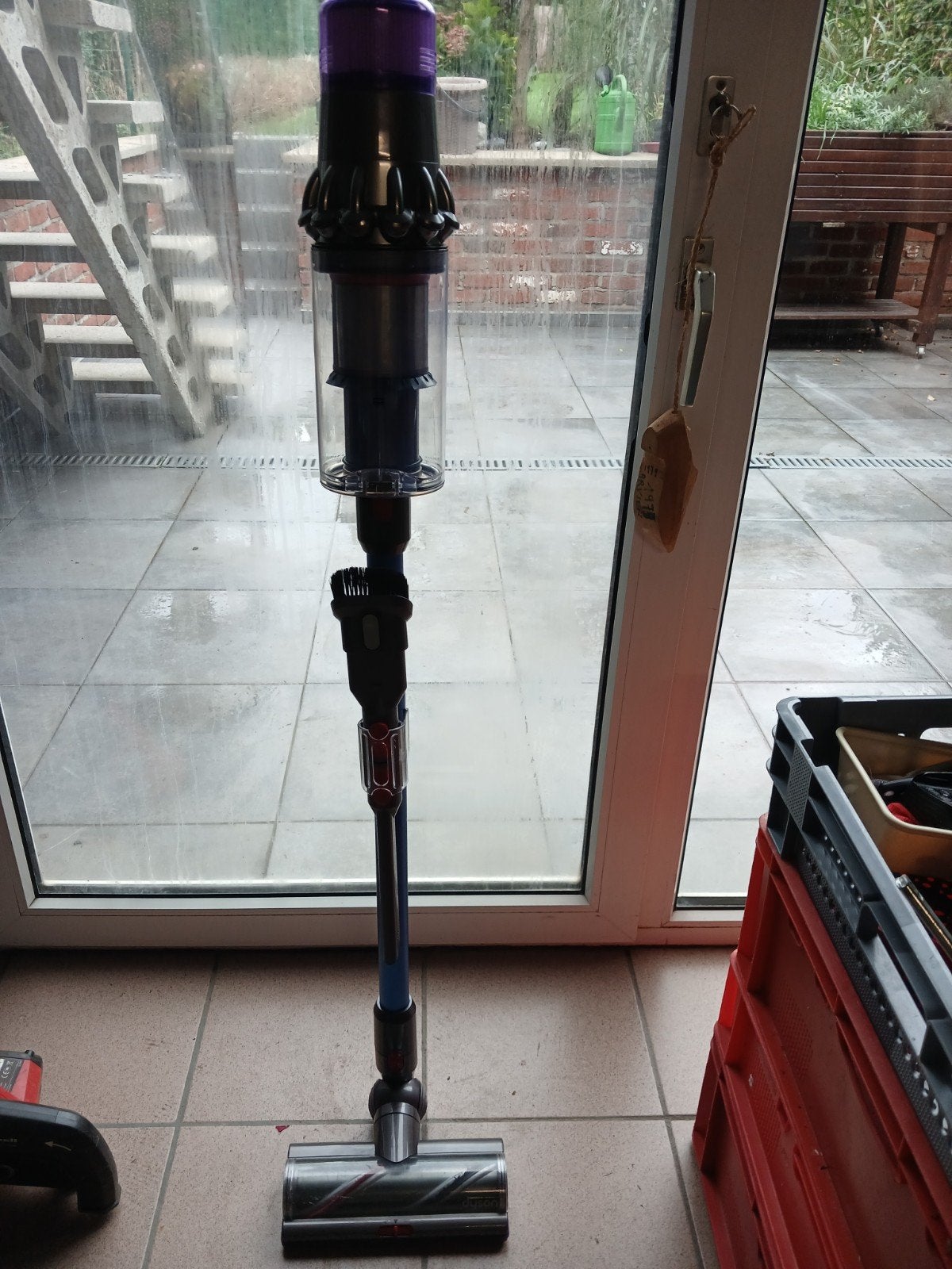 aspirateur dyson v11, Elektronische apparatuur, Ophalen, Dyson, Reservoir, Steelstofzuiger