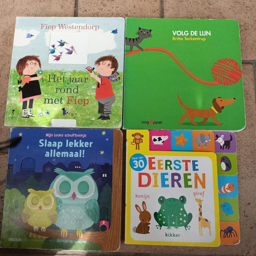 4 leuke kinderboeken samen ( meer uitleg aparte zoekertjes), Ophalen