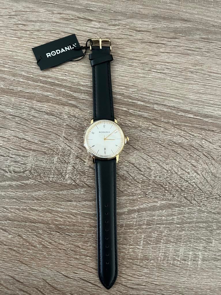 RODANIA horloge.    Nieuw!!!, Enlèvement ou Envoi