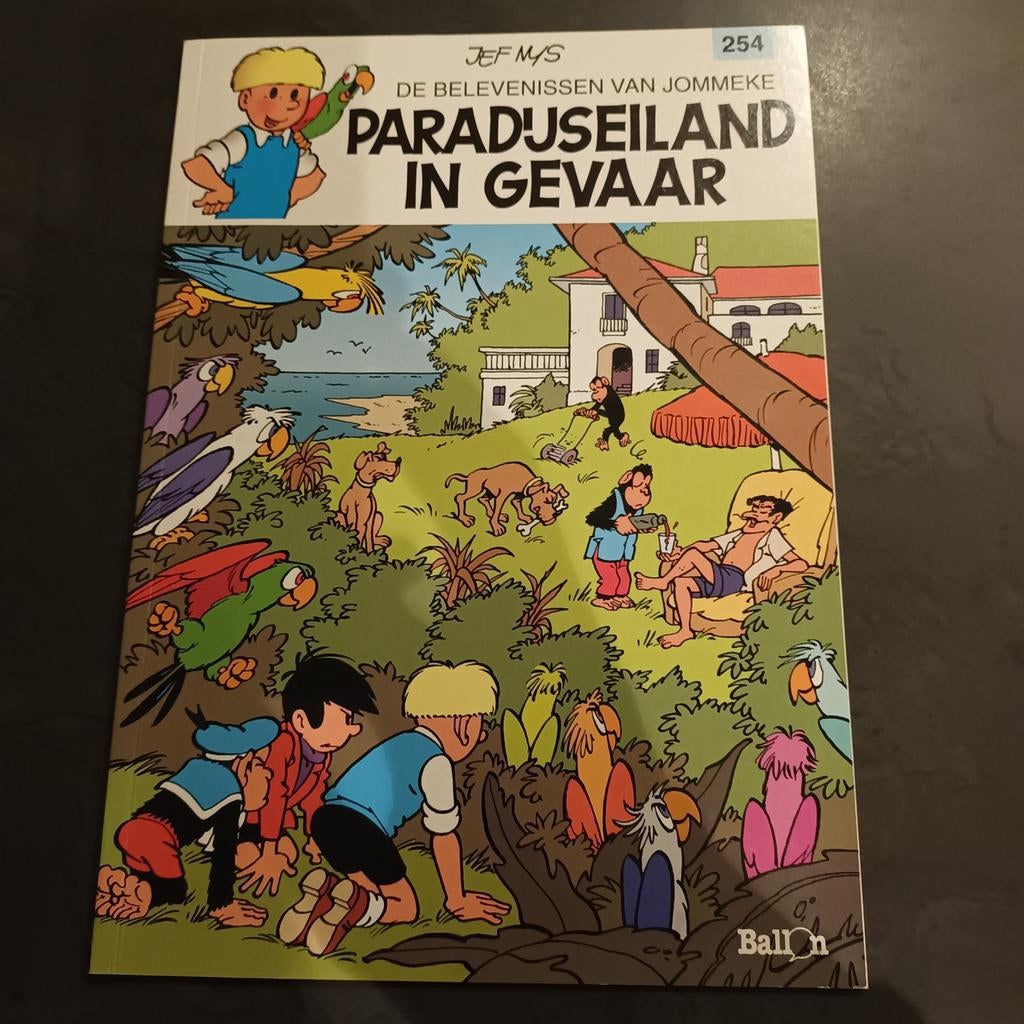 Jommeke - Paradijseiland in gevaar - nr 254, Boeken, Stripverhalen, Ophalen of Verzenden, Zo goed als nieuw