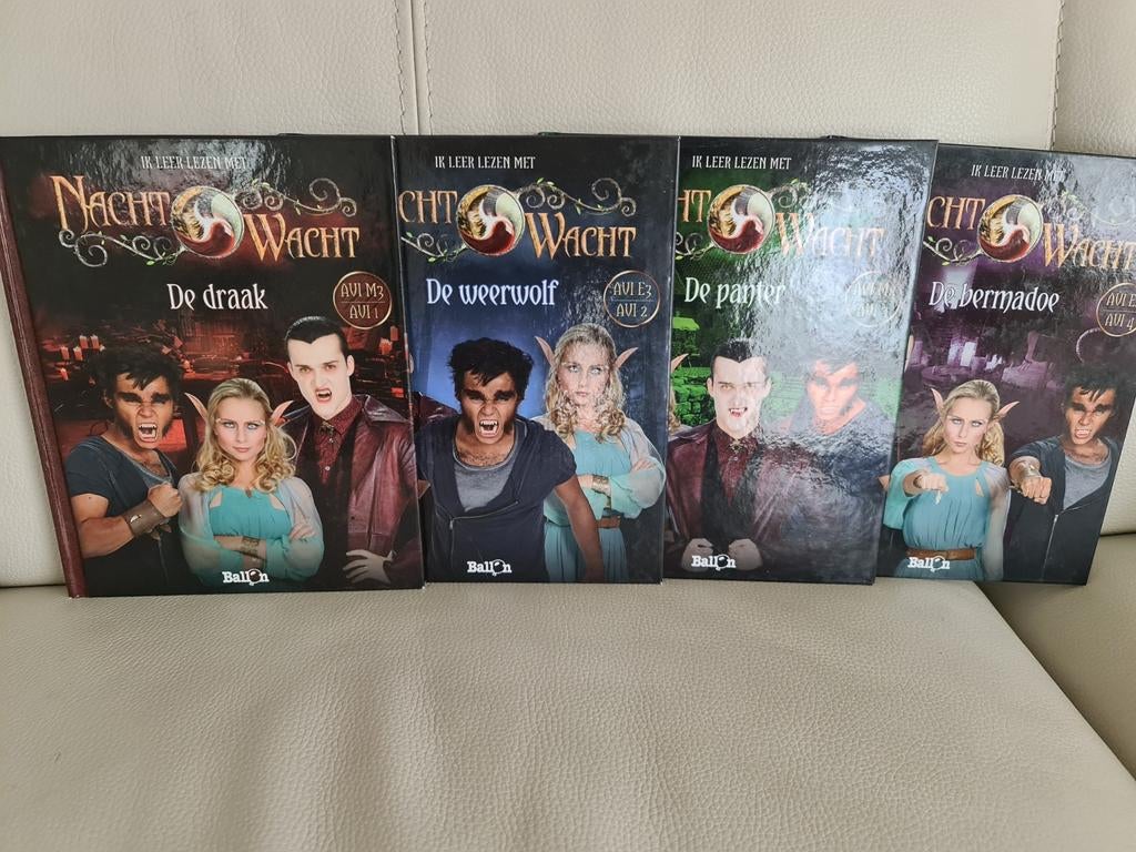 Verschillende nieuwe kinder leesboeken, Enlèvement ou Envoi, Neuf
