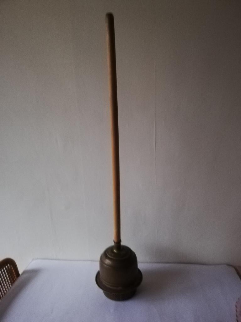 Wisch Rasch Wasstamper, Enlèvement