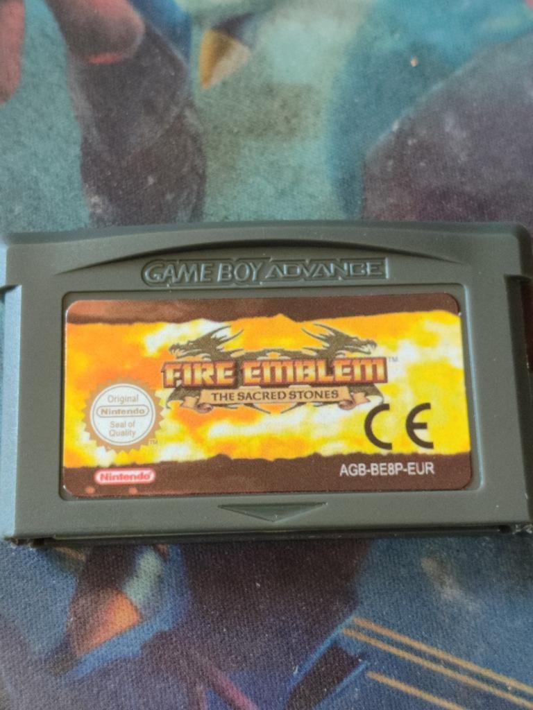 Fire Emblem The sacred stones, Games en Spelcomputers, Ophalen of Verzenden, Zo goed als nieuw