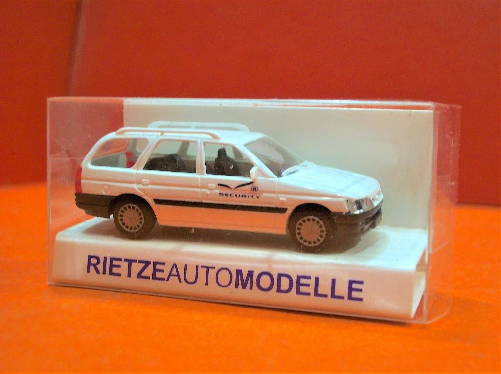 VEILIGHEIDSWAGEN VAN DE NMBS - AUTO BELGE RIETZE - H0 - 1:87, Hobby en Vrije tijd, Overige merken, Gebruikt, Gelijkstroom of Wisselstroom