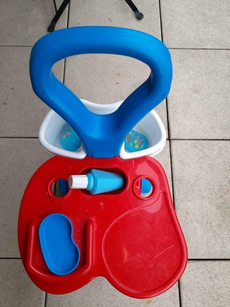 Set et petite voiture médicale, Enlèvement ou Envoi, Comme neuf, Jouet à Pousser ou Tirer
