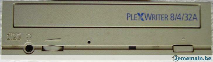 Graveur Plextor 8x4x32A, Utilisé