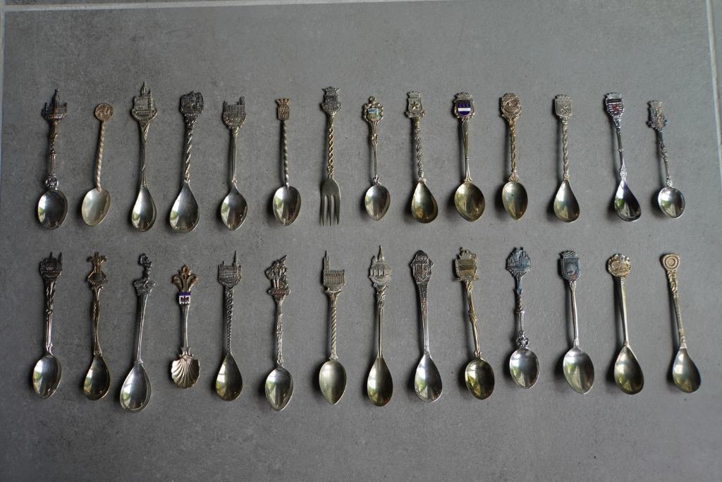 Zilveren lepeltjes van steden, enzovoorts, Antiek en Kunst, Ophalen, Zilver