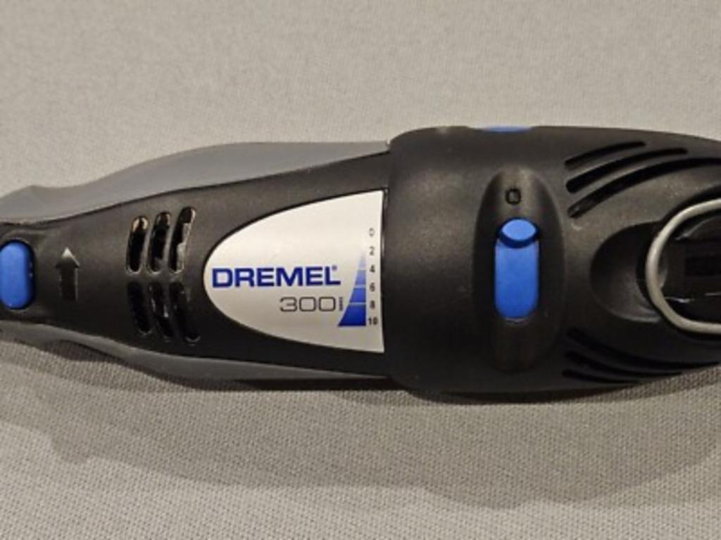 Dremel 300, Enlèvement, Utilisé