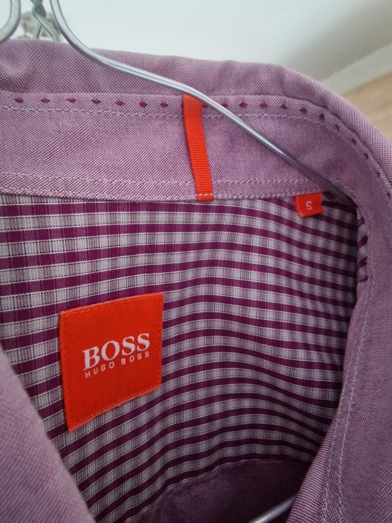 Chemise Hugo Boss ,taille s,couleur mauve clair, Bijoux, Sacs & Beauté, Enlèvement