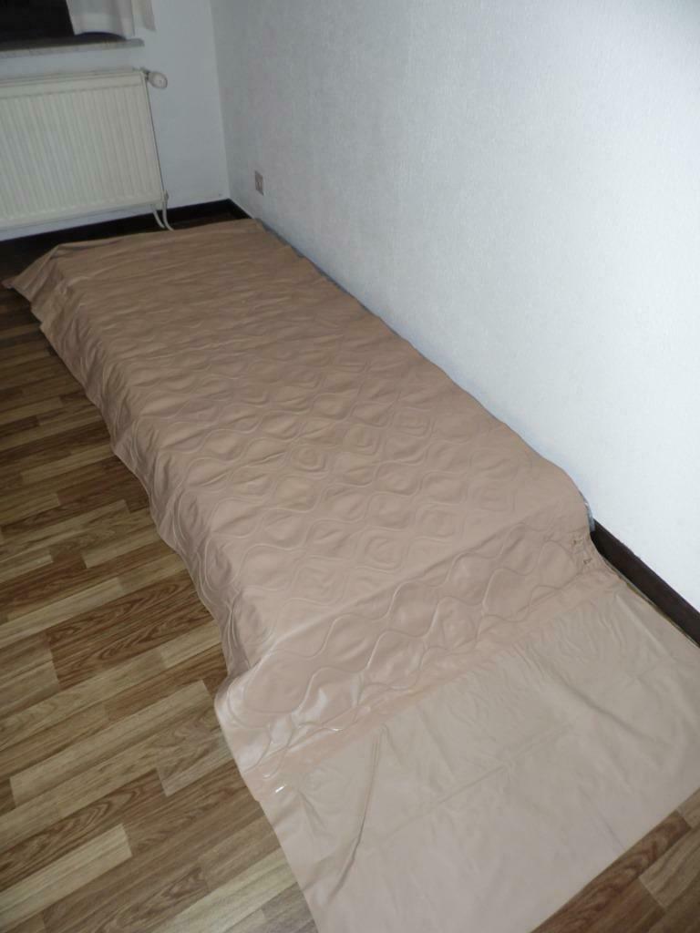 Decubitas matras, Ophalen of Verzenden, Zo goed als nieuw