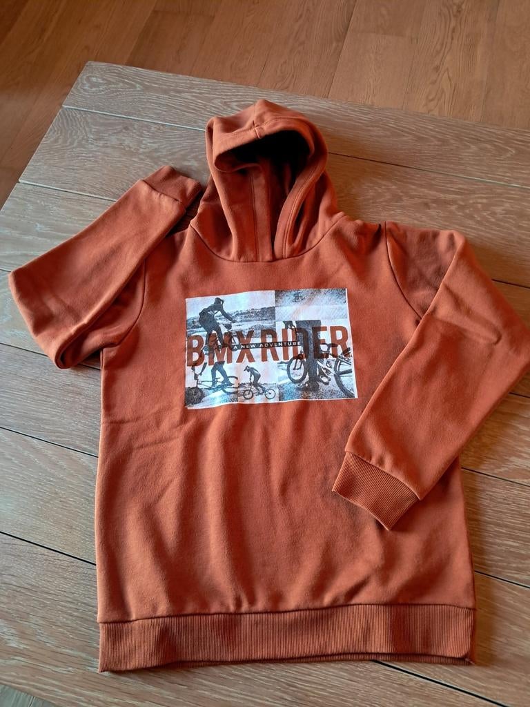 Sweat à capuche rouille Bel&Bo taille 158, Trui of Vest, Ophalen of Verzenden, Zo goed als nieuw, Jongen