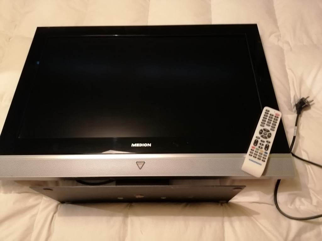 Flat-screen TV medion, Enlèvement, Comme neuf