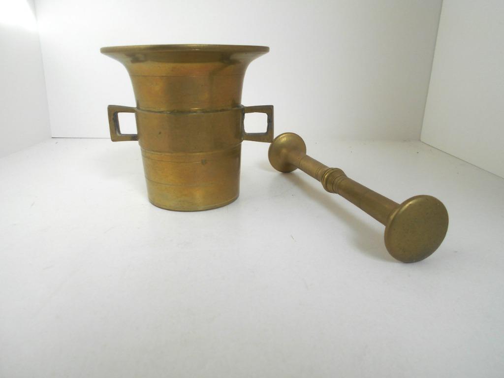 ancien mortier d'apothicaire et pilon en laiton, Ophalen of Verzenden, Koper