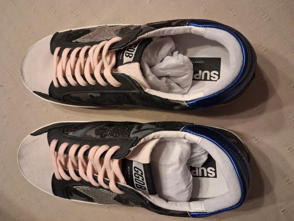 Golden Goose taille 42 état neuf, Vêtements | Femmes, Chaussures, Neuf, Autres couleurs, Sneakers et Baskets, Golden Goose