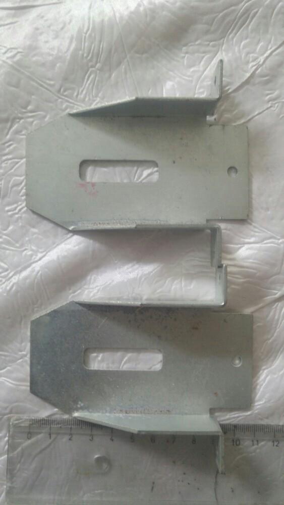 2 Fixations supports meuble, Musique & Instruments, Enlèvement ou Envoi, Comme neuf
