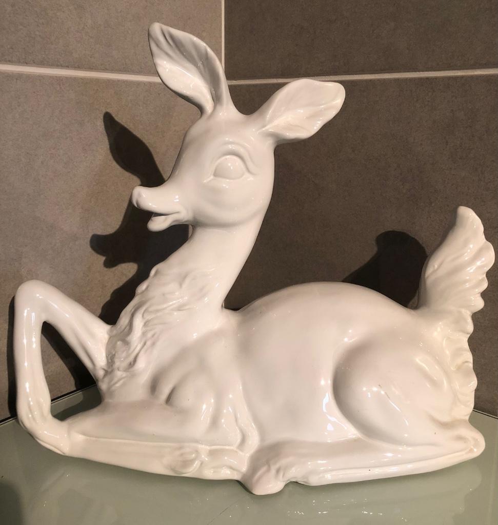 Prachtig vintage beeld Bambi. Kleur: Wit., Antiek en Kunst, Ophalen of Verzenden