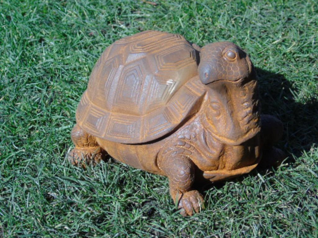 une tortue en fonte patinée rouillé ..., Jardin & Terrasse, Enlèvement, Neuf, Métal, Animal
