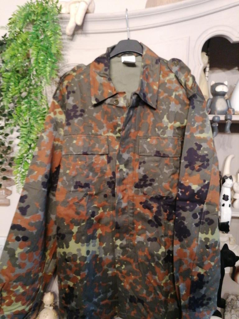 Chemise smarties., Verzamelen, Ophalen of Verzenden