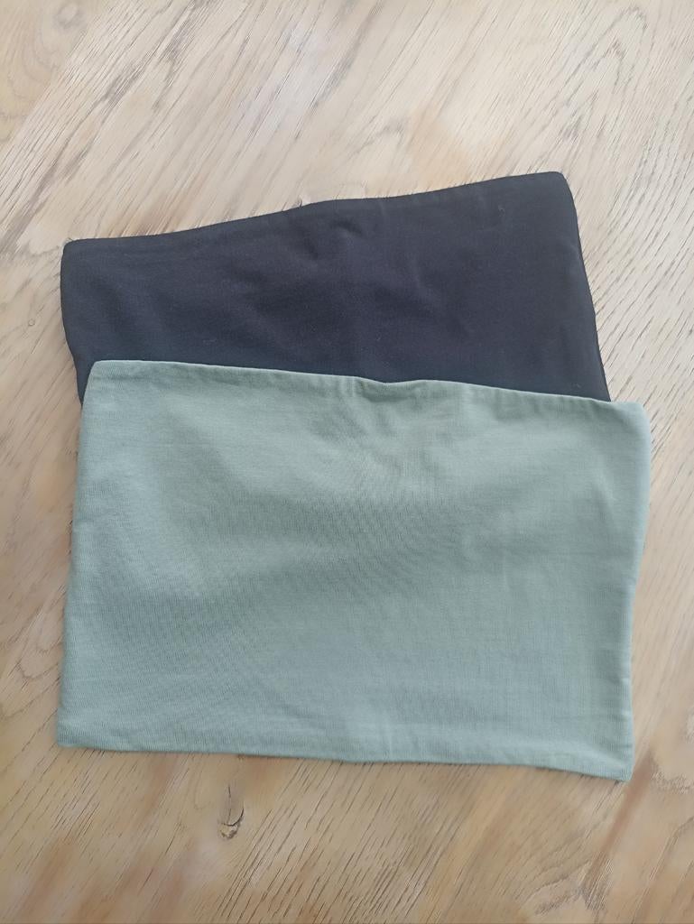 Lot 2 bustiers kaki et noir Weekday taille XS, Kleding | Dames, Zwart, Weekday, Ophalen of Verzenden, Zo goed als nieuw
