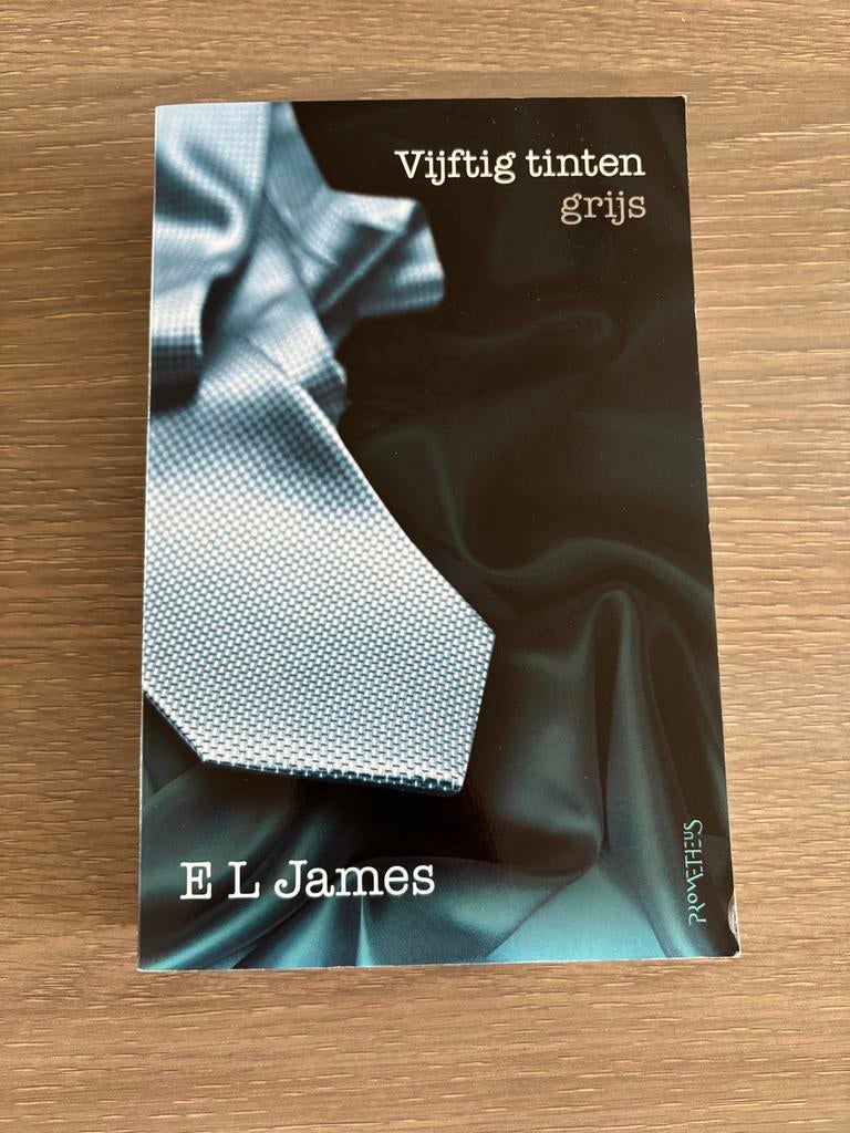 E.L. James - Vijftig tinten grijs, Gelezen, E.L. James, Ophalen of Verzenden, Amerika