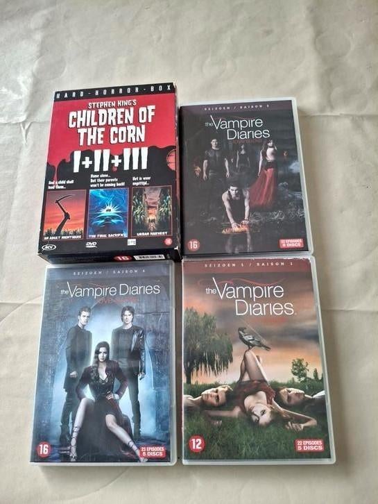 Dvds vampire diaries +childeren of the corn, Ophalen of Verzenden, Zo goed als nieuw