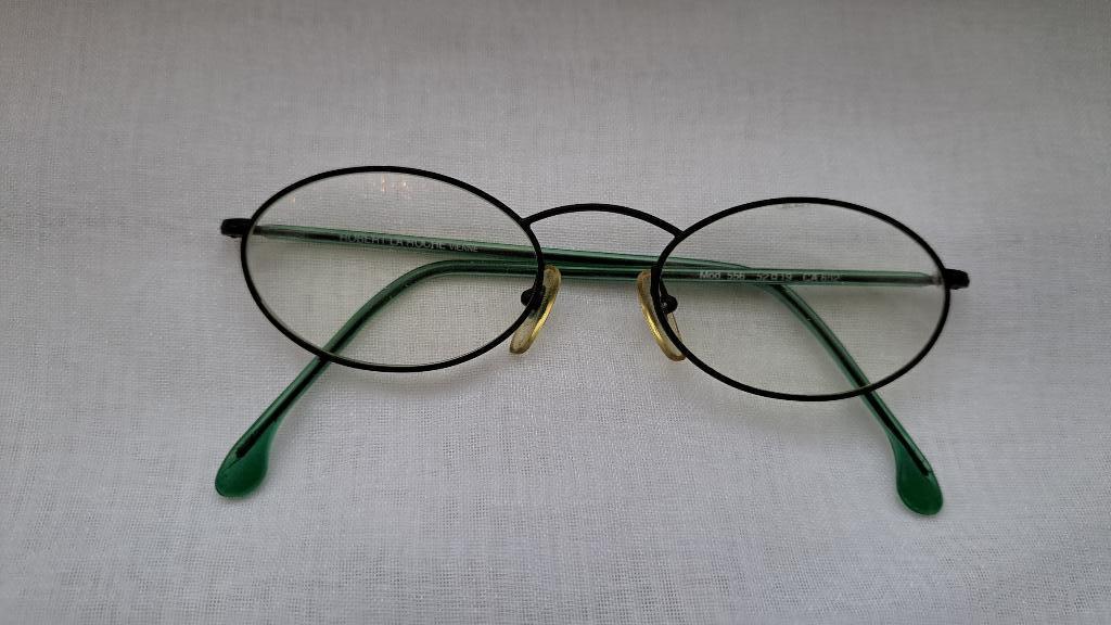 lunettes de vue + 0,5 Robert Laroche Vienne, Enlèvement ou Envoi, Lunettes