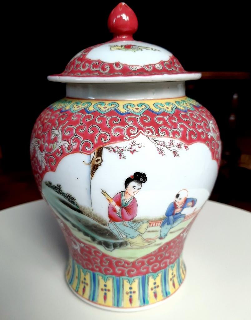 Pot en céramique Jingdezhen avec couvercle — Style Qing —, Enlèvement ou Envoi