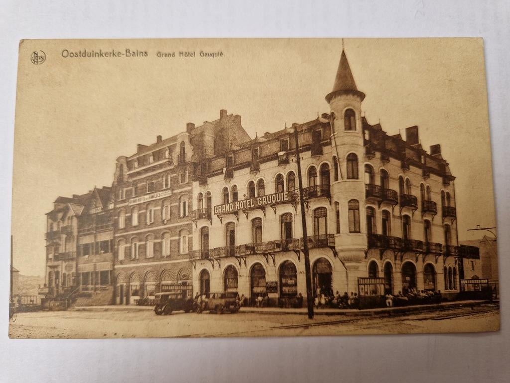 Oostduinkerke - Bains / Grand hotel Gauquié, Verzamelen, Postkaarten | België, Ophalen of Verzenden