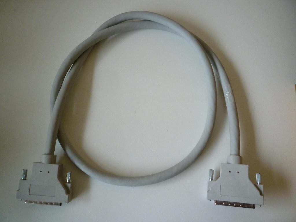 68-pins externe M/M SCSI-III-kabel, Ophalen of Verzenden, Nieuw, Extern, SCSI