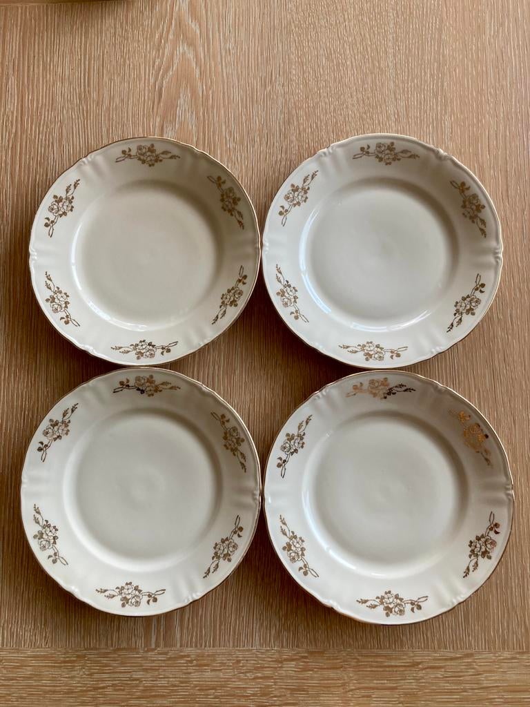 Bavaria porselein 4 dessertbordjes, Ophalen