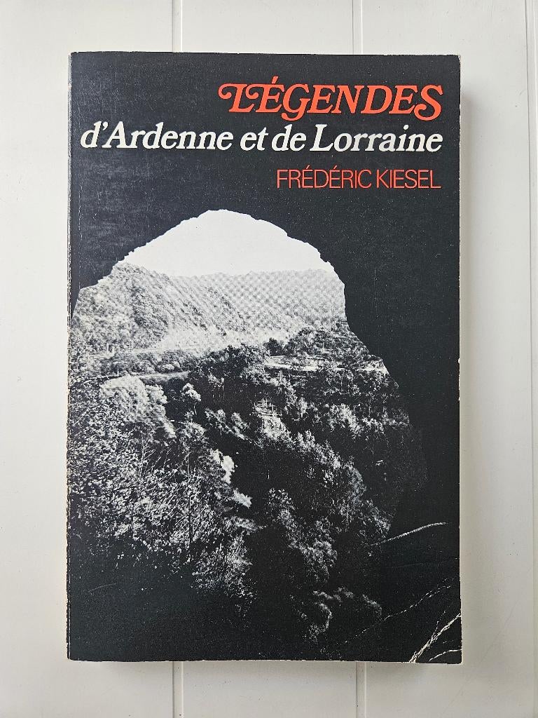 Legenden uit de Ardennen en Lotharingen, Boeken, Geschiedenis | Nationaal, Gelezen, Ophalen of Verzenden