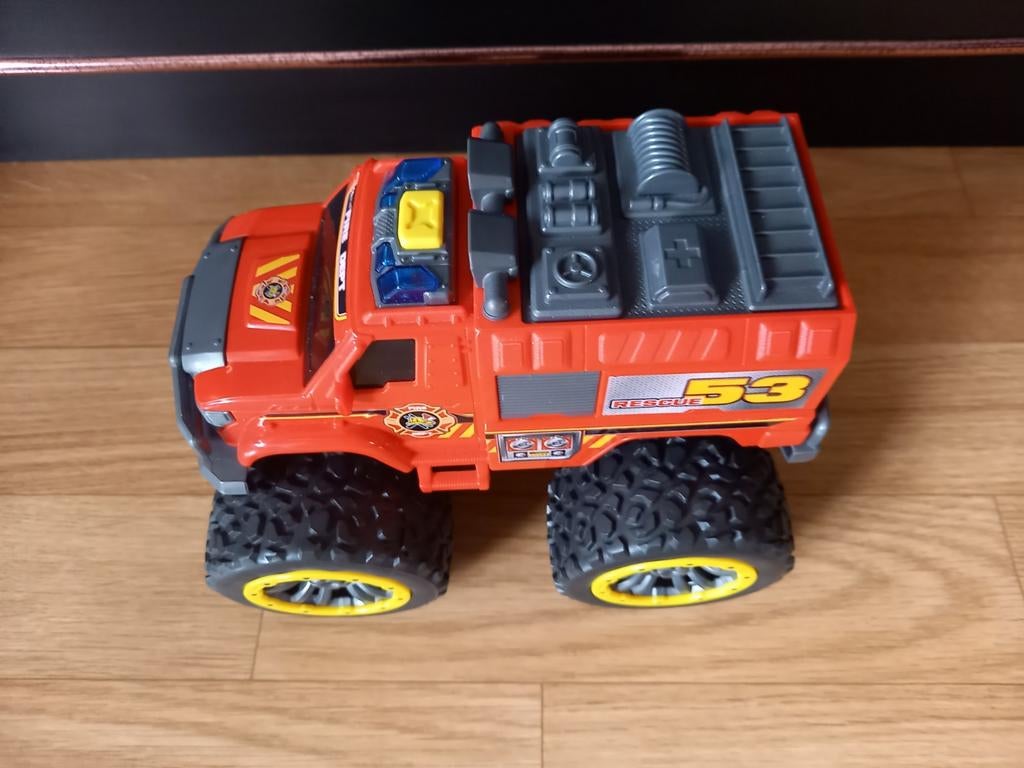 JE SUIS LE CHEF DES POMPIERS > MONSTER TRUCK, Enlèvement ou Envoi