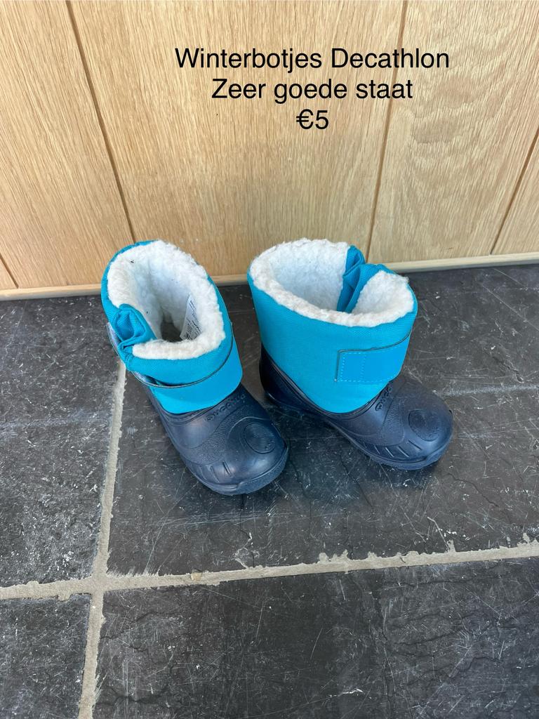Snowboots maat 20/21, Kinderen en Baby's, Babykleding | Schoentjes en Sokjes, Ophalen, Gebruikt, Jongetje of Meisje, Laarsjes